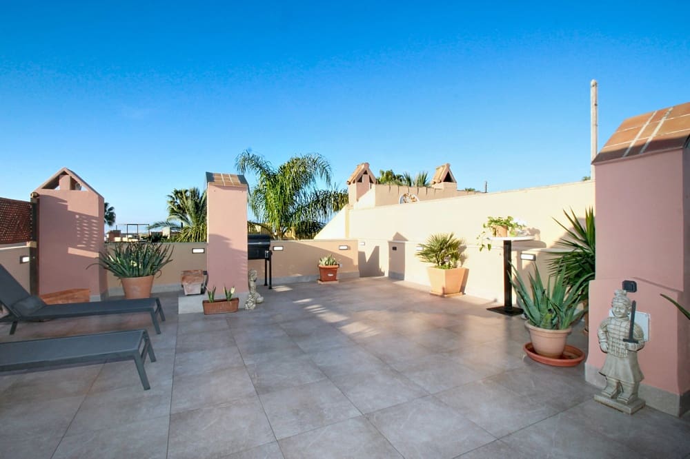 2 bedroom Penthouse for sale in Son Veri Nou - € 890,000 (Ref: 9713472)