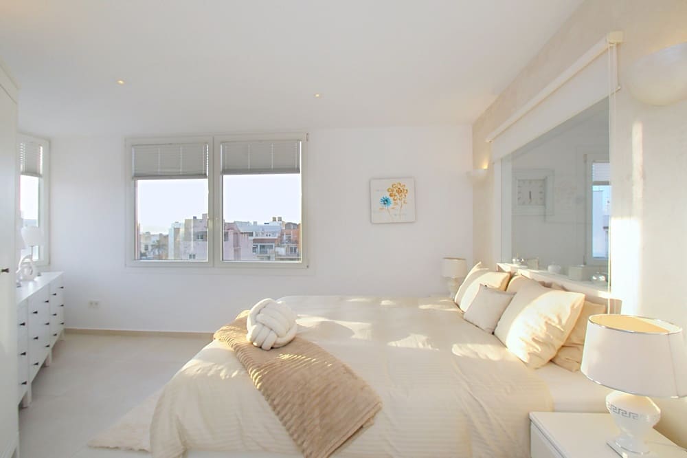 1 bedroom Penthouse for sale in Palma de Mallorca - € 470,000 (Ref: 9727520)