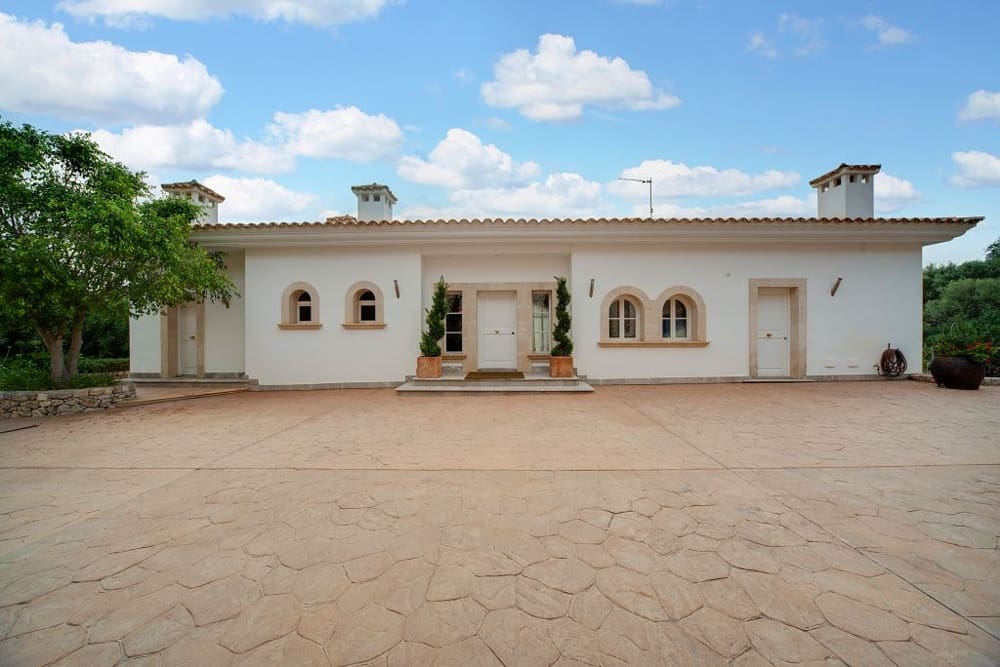 6 bedroom Villa for sale in Son Vida - € 4,444,000 (Ref: 9733768)