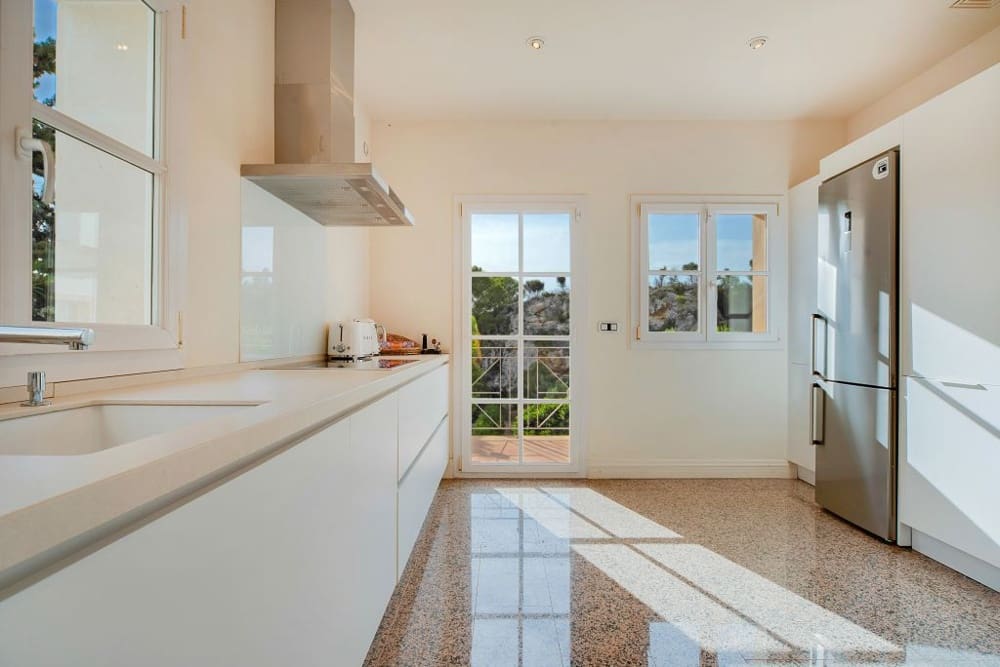 6 bedroom Villa for sale in Son Vida - € 4,444,000 (Ref: 9733768)