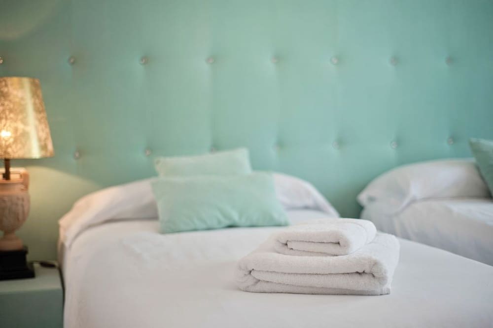 6 bedroom Villa for sale in Son Vida - € 4,444,000 (Ref: 9733768)