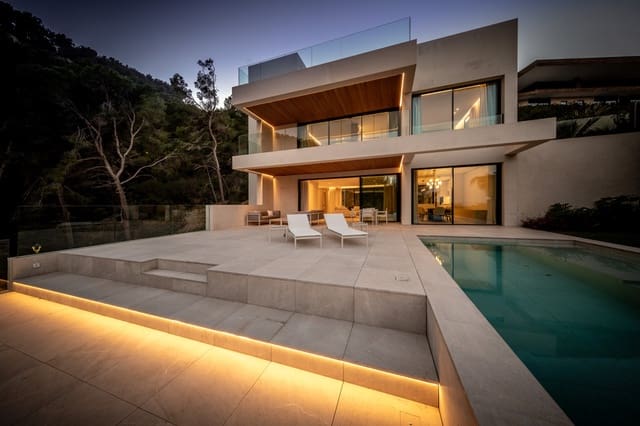 4 slaapkamer Villa te koop in Son Vida, Palma de Mallorca - € 5.500.000 (Ref: 9755051)