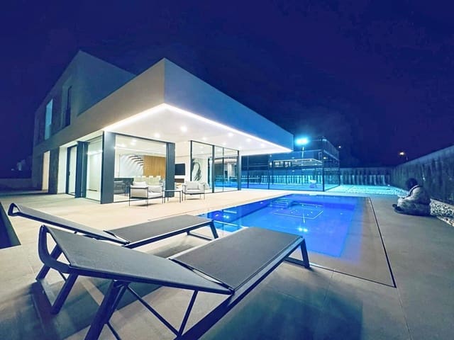 4 bedroom Villa for sale in Marratxí - € 2,300,000 (Ref: 9787711)