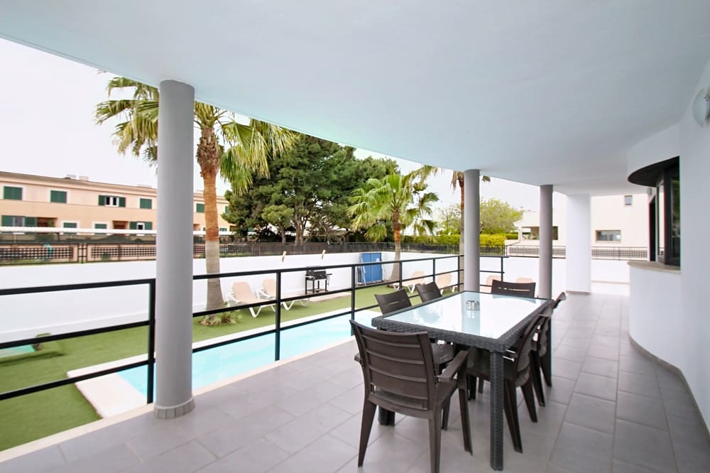 7 bedroom Villa for sale in Can Pastilla - € 1,600,000 (Ref: 9789423)