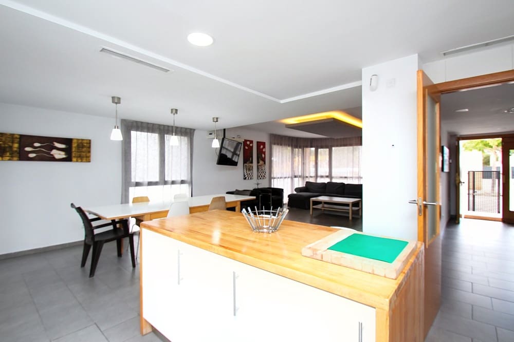 7 bedroom Villa for sale in Can Pastilla - € 1,600,000 (Ref: 9789423)