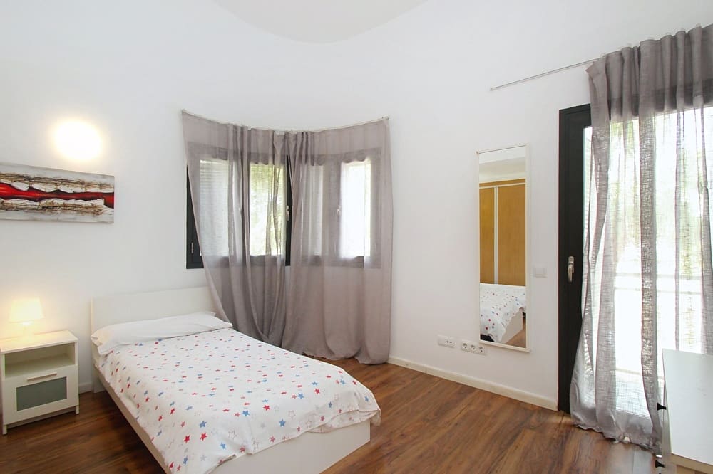 7 bedroom Villa for sale in Can Pastilla - € 1,600,000 (Ref: 9789423)