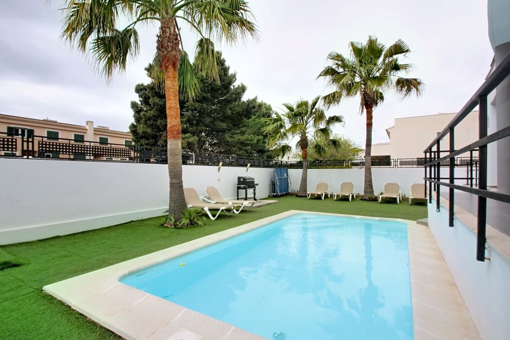 7 bedroom Villa for sale in Can Pastilla - € 1,600,000 (Ref: 9789423)