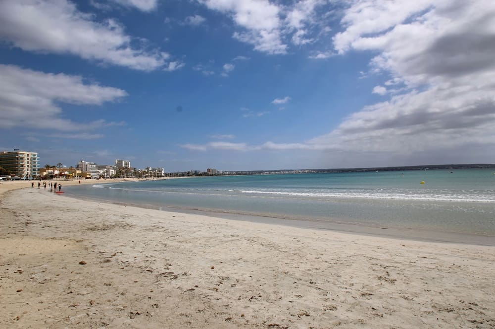 7 bedroom Villa for sale in Can Pastilla - € 1,600,000 (Ref: 9789423)