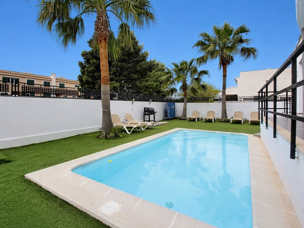 7 bedroom Villa for sale in Can Pastilla - € 1,600,000 (Ref: 9789423)