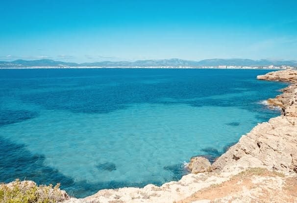 Chalet de 4 habitaciones en Badia Blava en venta - 8.800.000 € (Ref: 9806780)