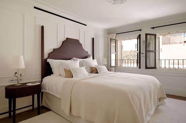 3 soveværelse Lejlighed til salg i Cort, Palma de Mallorca - € 2.995.000 (Ref: 9806997)