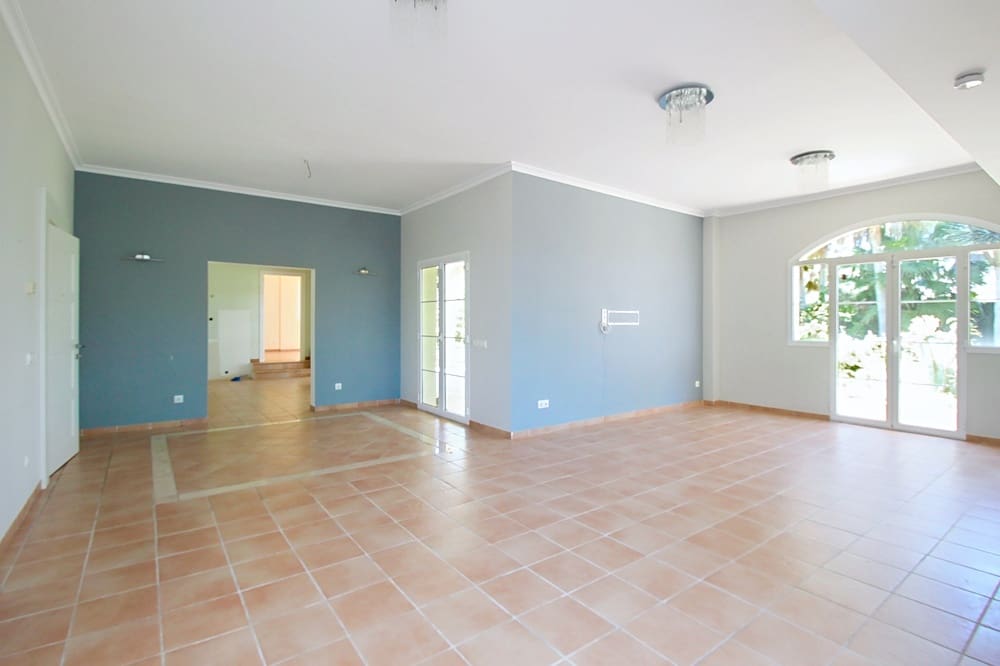 5 bedroom Villa for sale in Santa Ponsa - € 3,000,000 (Ref: 9827664)
