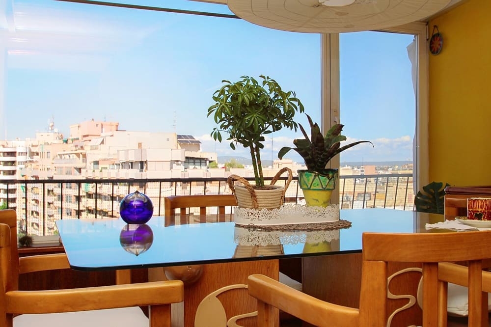 4 bedroom Flat for sale in Palma de Mallorca - € 750,000 (Ref: 9838657)