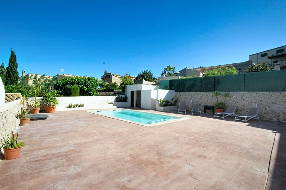 4 bedroom Terraced Villa for sale in Montuiri - € 1,600,000 (Ref: 9839839)