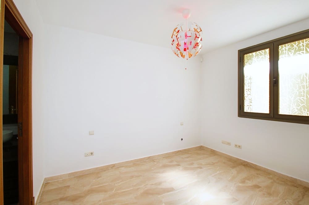 3 bedroom Flat for sale in Puig de Ros - € 490,000 (Ref: 9850358)