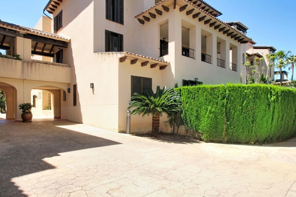 3 bedroom Flat for sale in Puig de Ros - € 490,000 (Ref: 9850358)