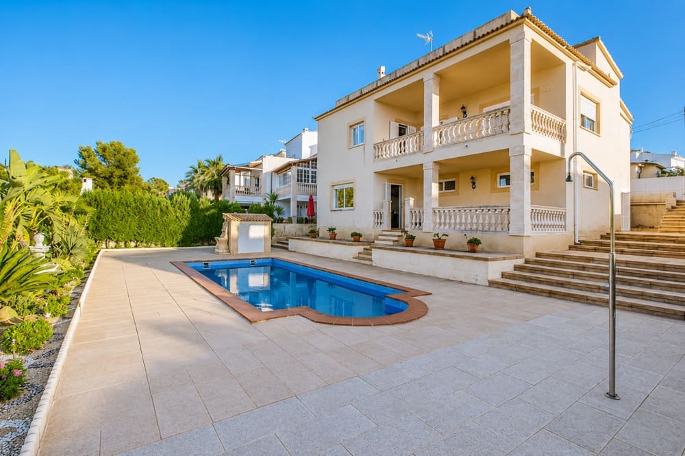 3 soverom Hus til salgs i Badia Gran - € 1 390 000 (Ref: 9850579)