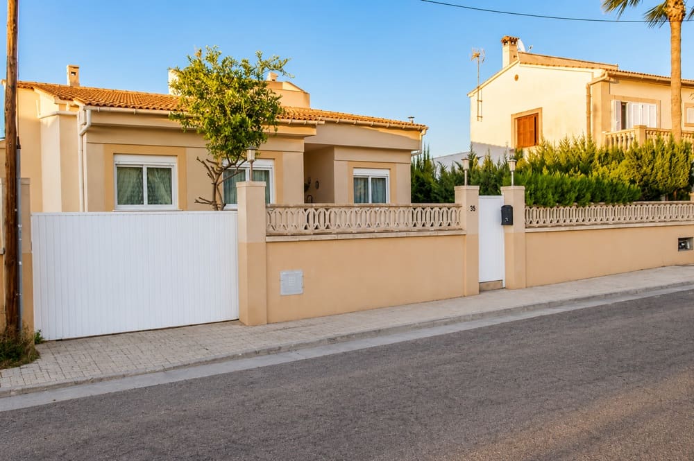 3 soverom Hus til salgs i Badia Gran - € 1 390 000 (Ref: 9850579)