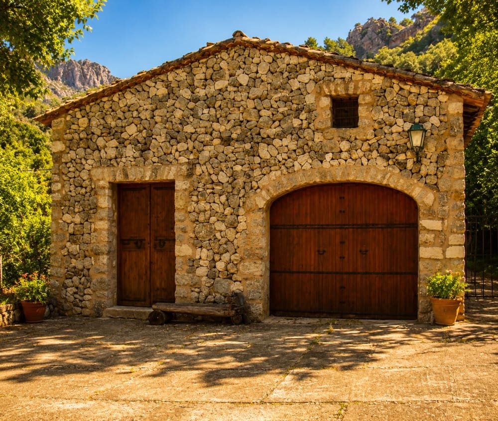 12 bedroom Finca/Country House for sale in Escorca - € 6,000,000 (Ref: 9850641)