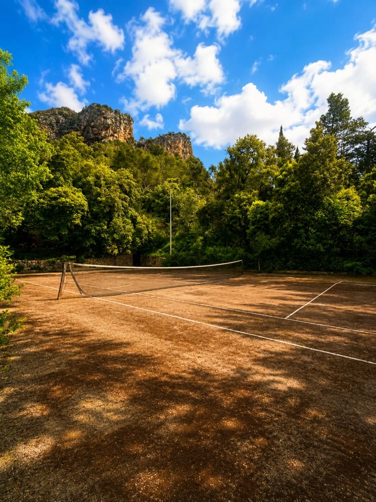 12 bedroom Finca/Country House for sale in Escorca - € 6,000,000 (Ref: 9850641)