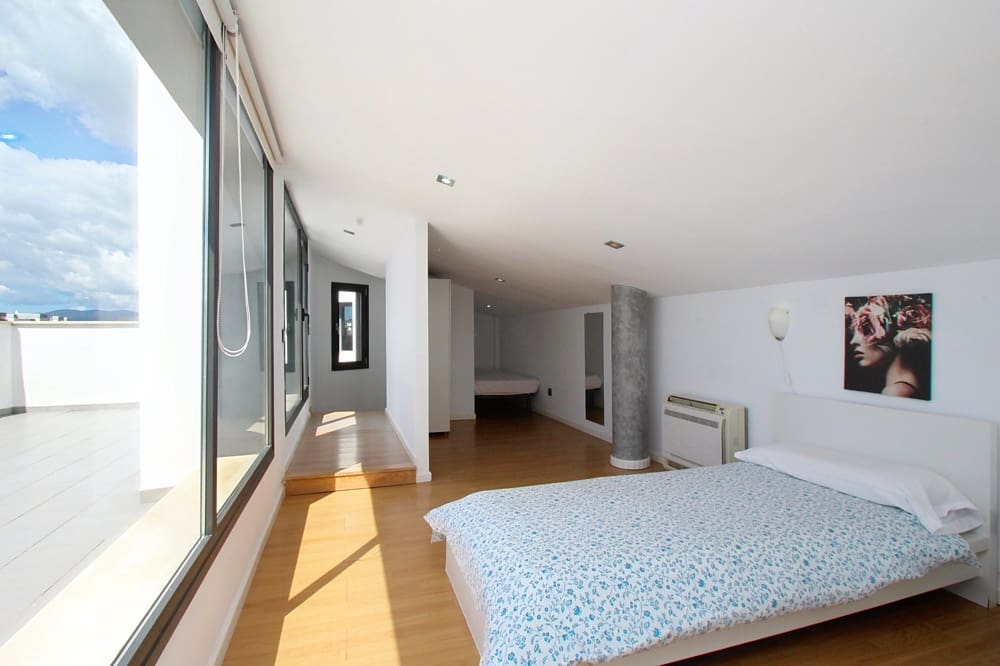 14 bedroom Townhouse for sale in Can Pastilla - € 3,200,000 (Ref: 9854615)
