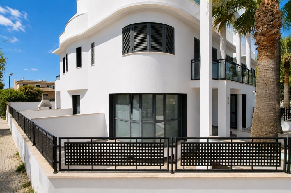 14 bedroom Townhouse for sale in Can Pastilla - € 3,200,000 (Ref: 9854615)