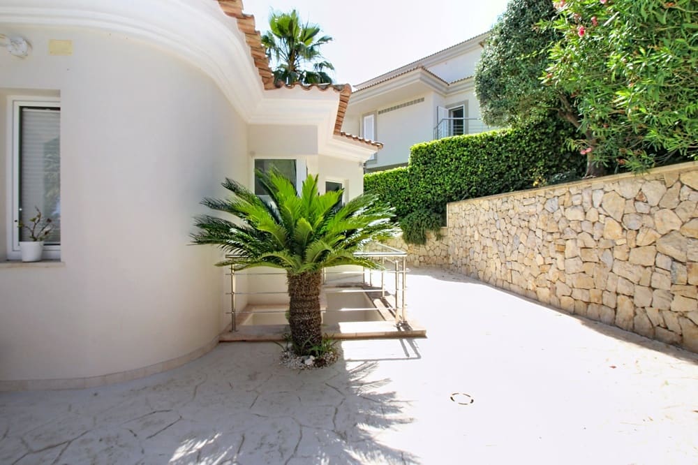 4 soveværelse Villa til salg i Santa Ponsa - € 3.950.000 (Ref: 9872696)