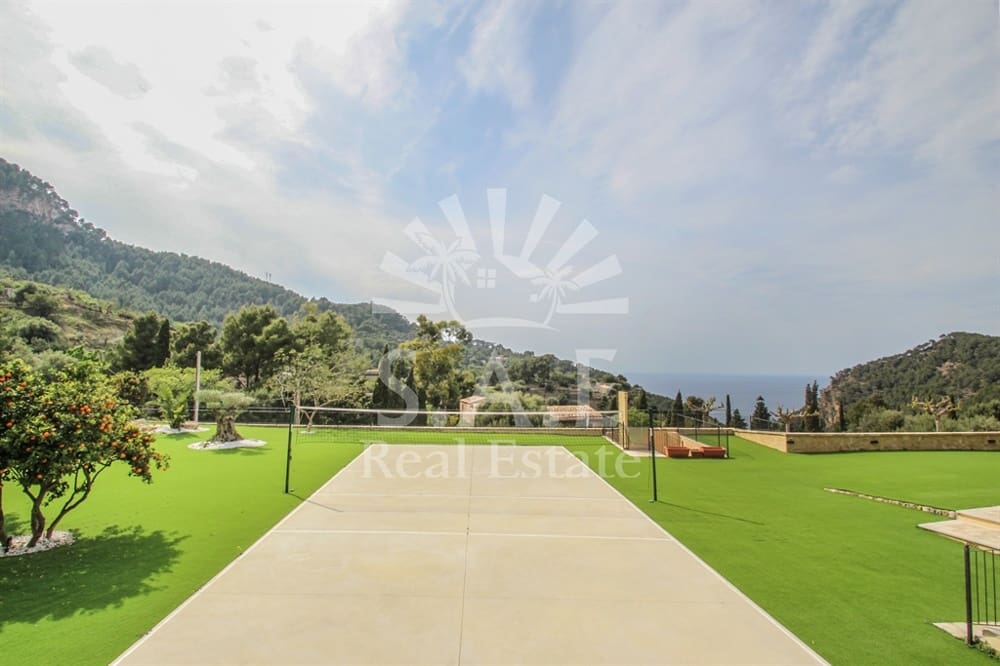 6 bedroom Villa for sale in Estellenchs - € 3,500,000 (Ref: 9872697)