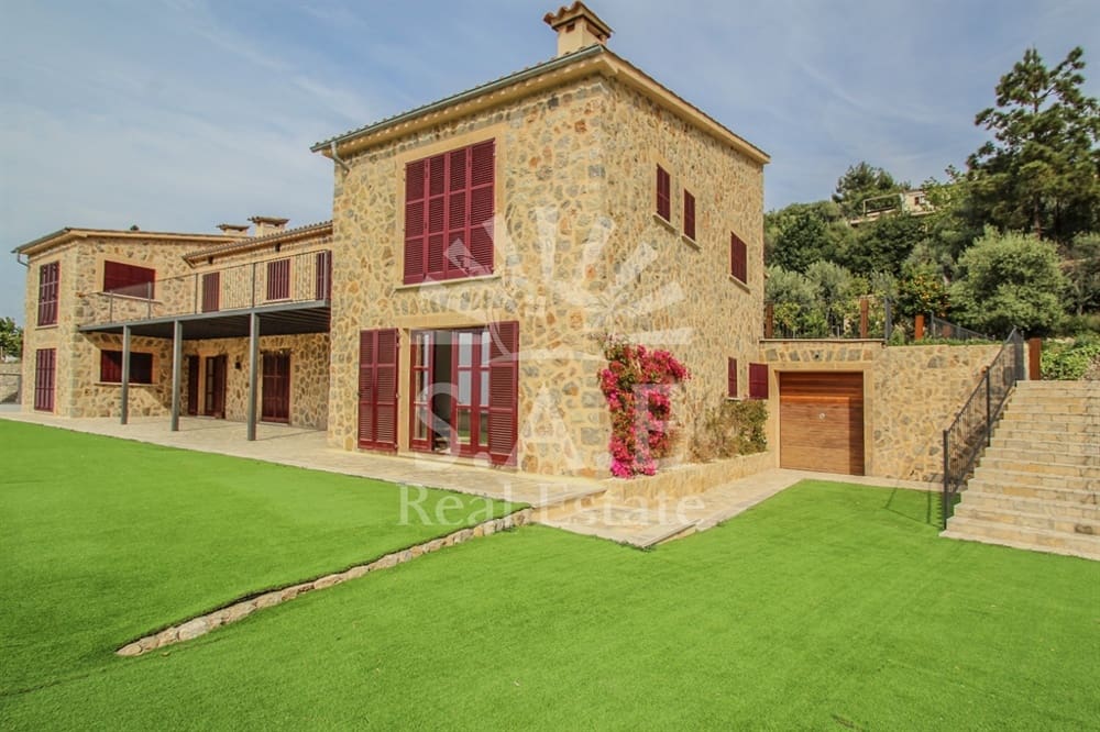 6 bedroom Villa for sale in Estellenchs - € 3,500,000 (Ref: 9872697)