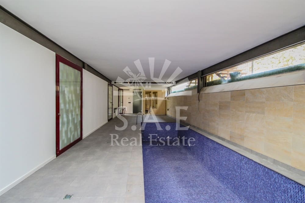 6 bedroom Villa for sale in Estellenchs - € 3,500,000 (Ref: 9872697)