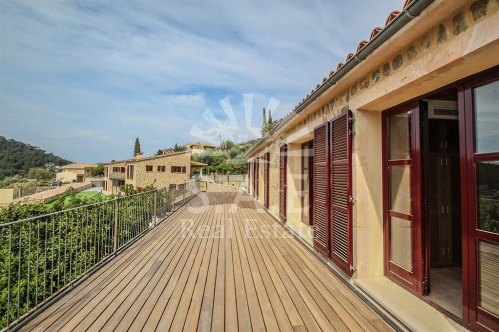 6 bedroom Villa for sale in Estellenchs - € 3,500,000 (Ref: 9872697)