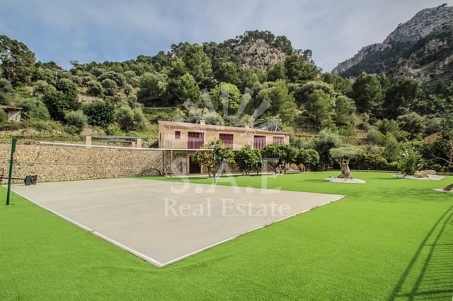 6 soveværelse Villa til salg i Estellenchs - € 3.500.000 (Ref: 9872697)