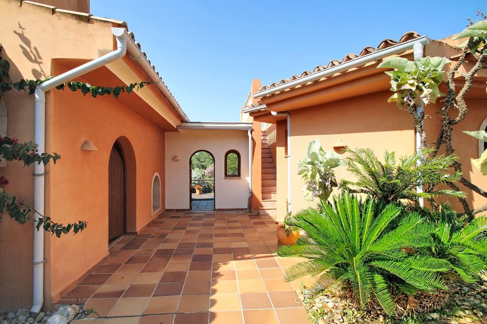 4 soveværelse Byhus til salg i Santa Ponsa - € 1.995.000 (Ref: 9877235)