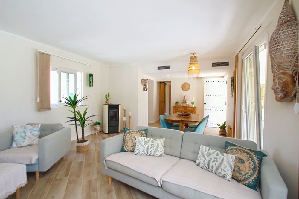 2 bedroom Townhouse for sale in Badia Blava - € 725,000 (Ref: 9882600)