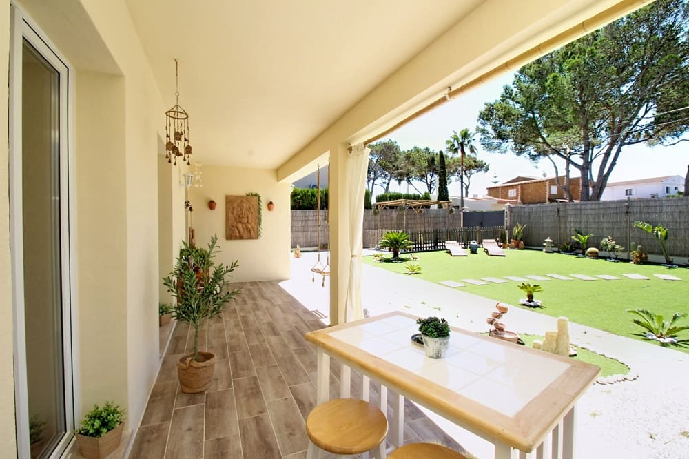 2 bedroom Townhouse for sale in Badia Blava - € 725,000 (Ref: 9882600)