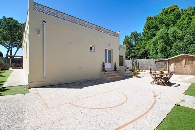 2 makuuhuone Omakotitalo myytävänä paikassa Badia Blava, Llucmajor - 725 000 € (Ref: 9882600)