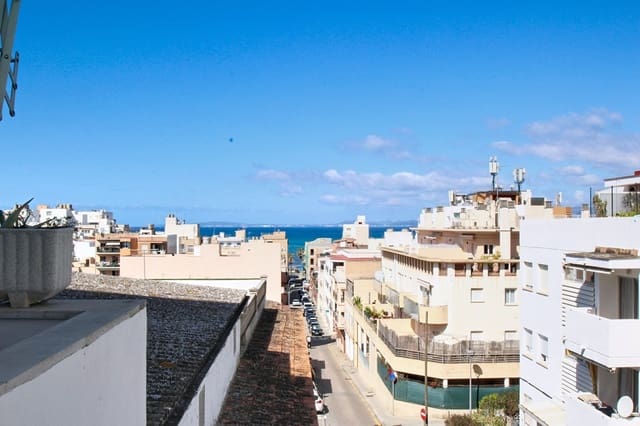 3 bedroom Flat for sale in L'Arenal / S'Arenal, Llucmajor - € 475,000 (Ref: 9914829)
