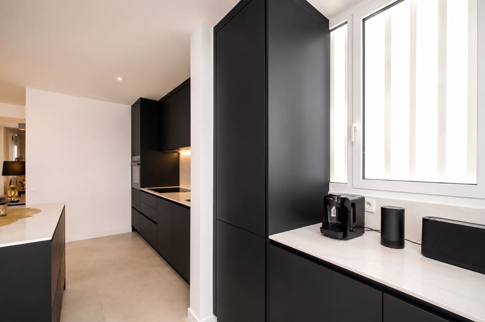3 sypialnia Mieszkanie na sprzedaż w Las Maravillas - 1 290 000 € (Ref: 9944680)