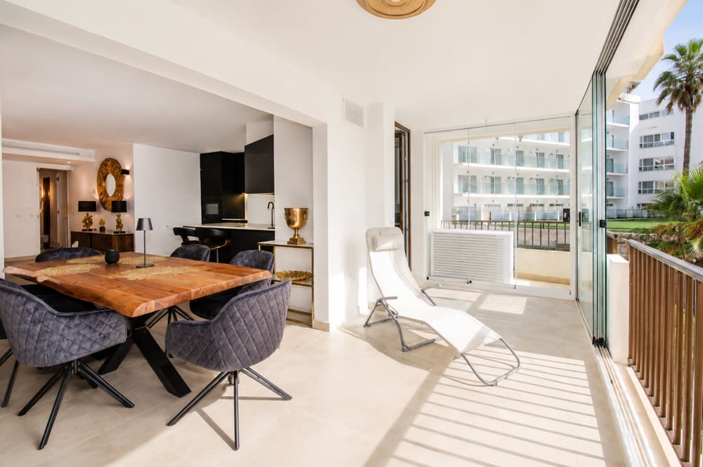 3 sypialnia Mieszkanie na sprzedaż w Las Maravillas - 1 290 000 € (Ref: 9944680)