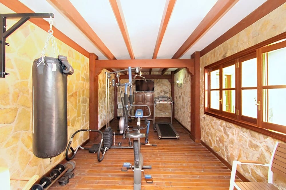 7 soverom Hus til salgs i Bendinat - € 4 400 000 (Ref: 9953228)