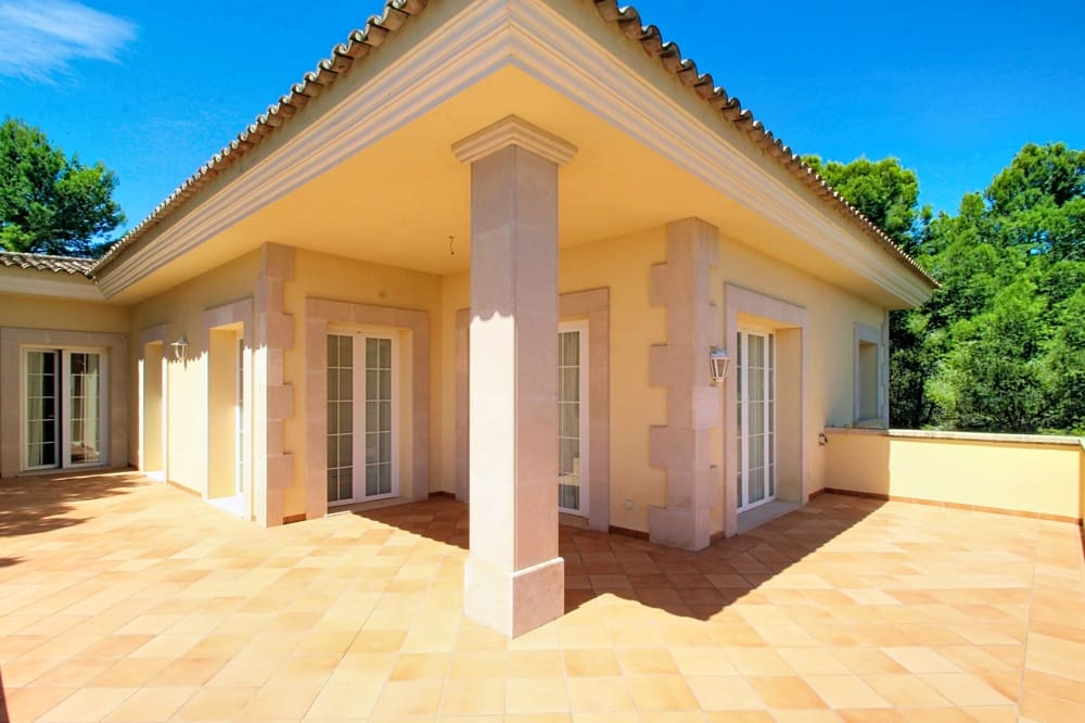 7 soverom Hus til salgs i Bendinat - € 4 400 000 (Ref: 9953228)