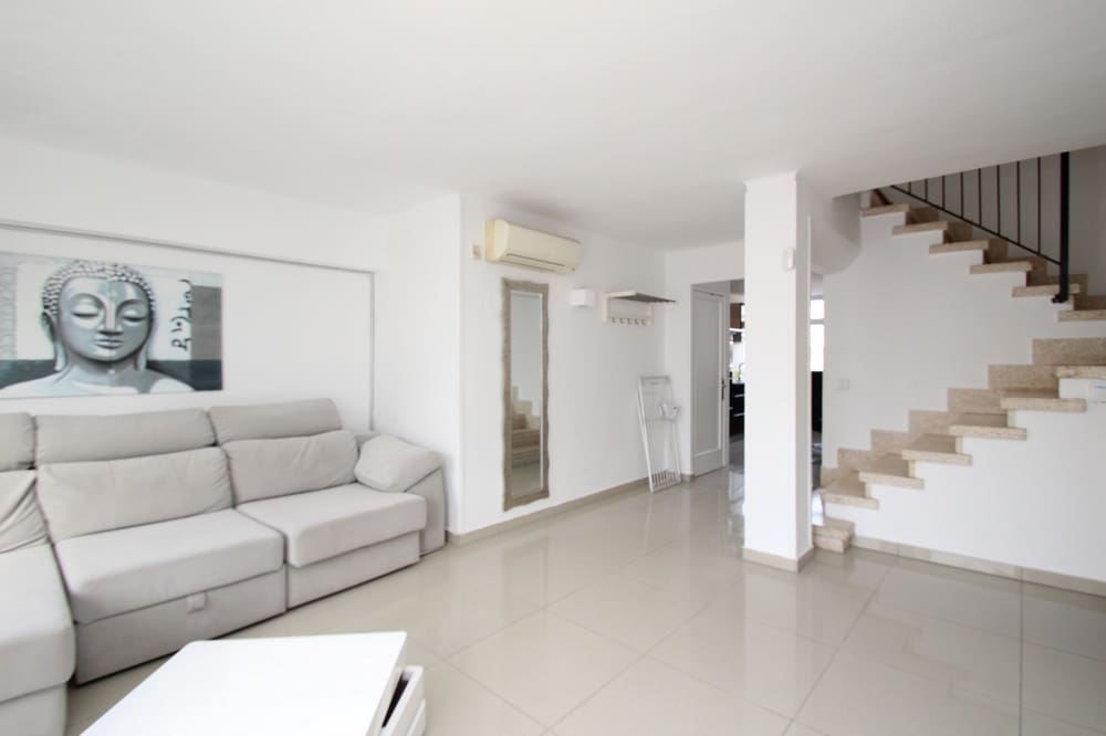 4 bedroom Penthouse for sale in L'Arenal / S'Arenal - € 399,000 (Ref: 9971727)