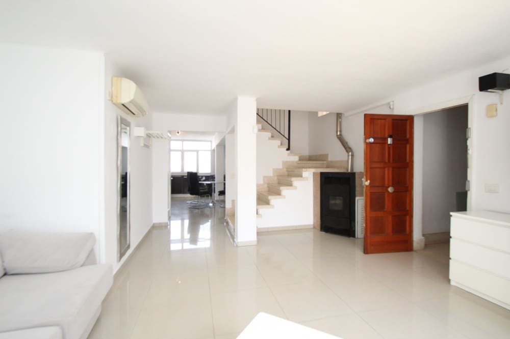4 bedroom Penthouse for sale in L'Arenal / S'Arenal - € 399,000 (Ref: 9971727)