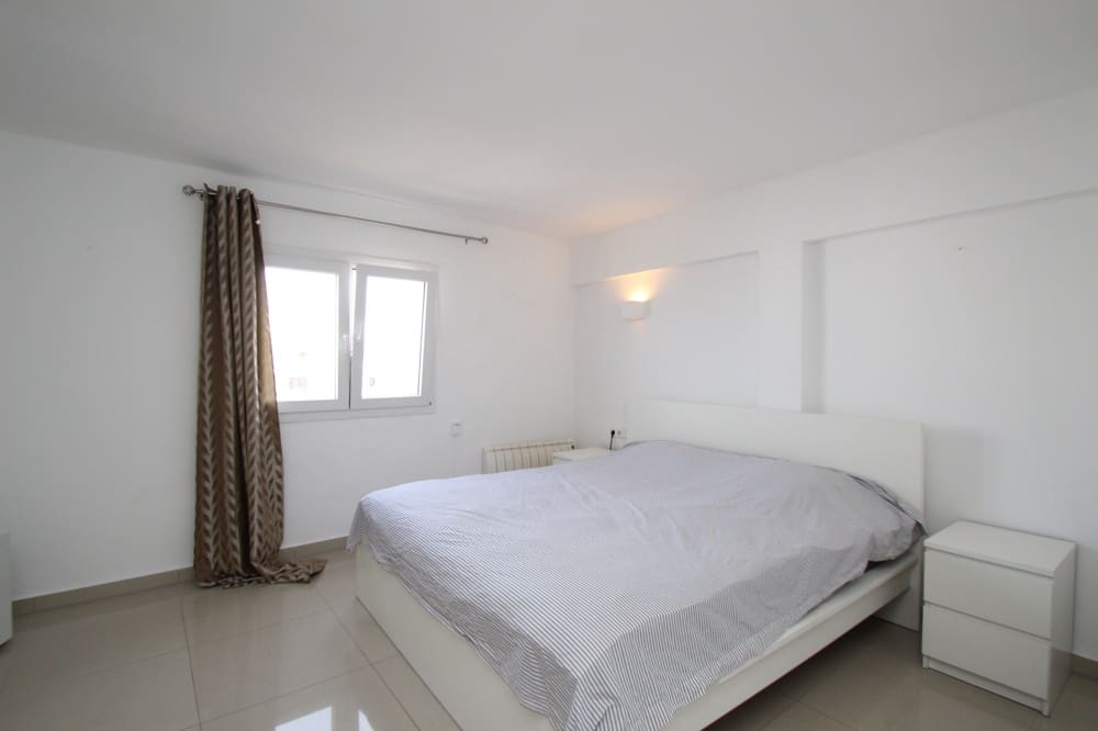 4 bedroom Penthouse for sale in L'Arenal / S'Arenal - € 399,000 (Ref: 9971727)