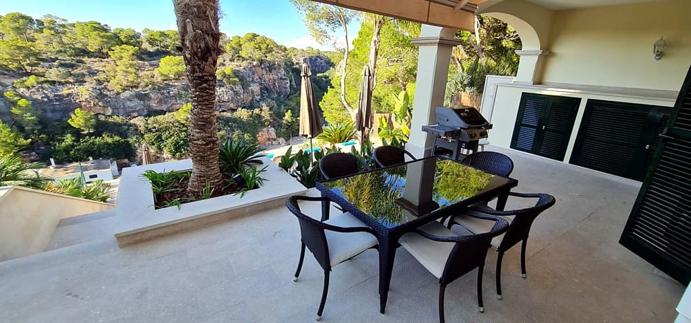 3 soveværelse Villa til salg i Cala Pi - € 1.390.000 (Ref: 9984105)