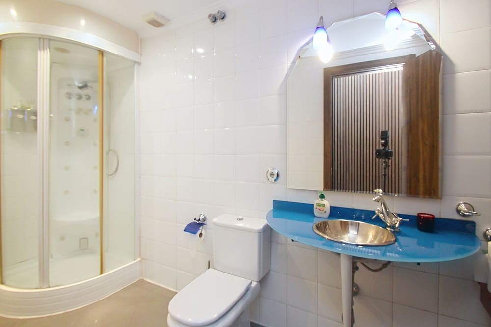 4 slaapkamer Rijtjeshuis te koop in Son Veri Nou - € 1.450.000 (Ref: 9996039)