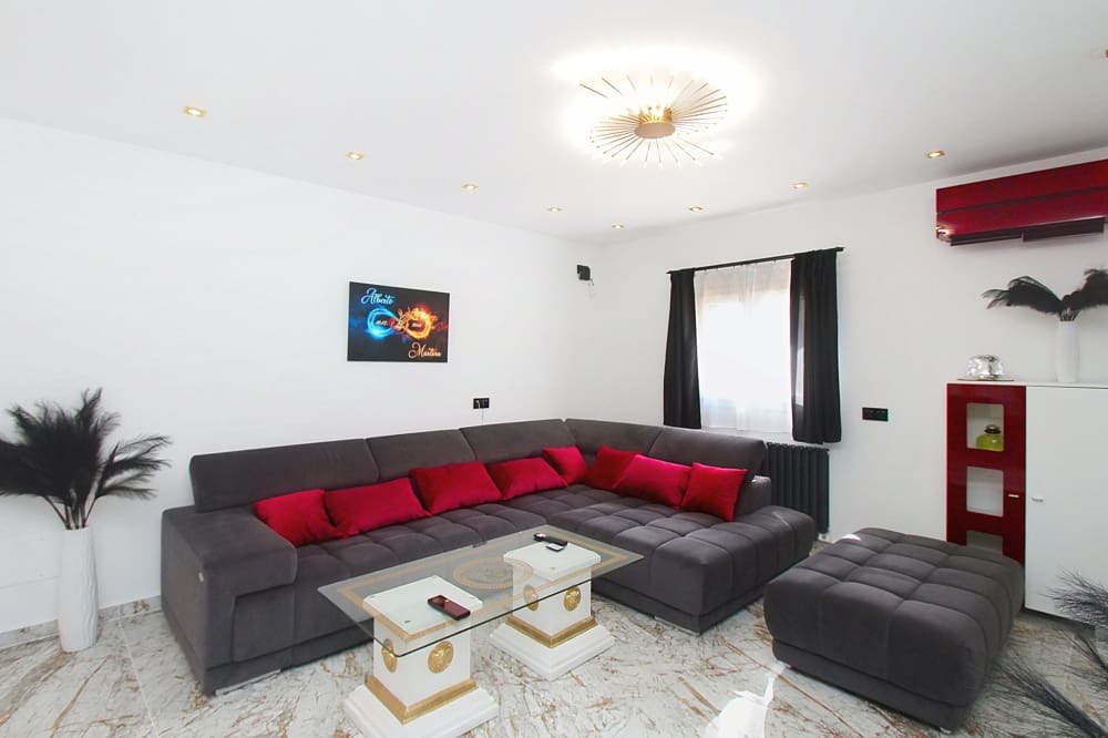 3 slaapkamer Villa te koop in Santanyi met zwembad garage - € 1.195.000 (Ref: 9999028)