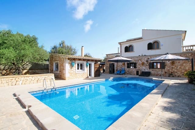 3 slaapkamer Villa te koop in Santanyí met zwembad garage - € 1.195.000 (Ref: 9999028)