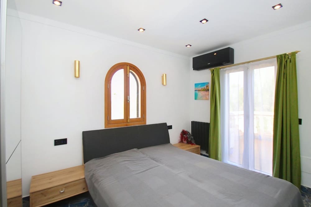 3 slaapkamer Villa te koop in Santanyi met zwembad garage - € 1.195.000 (Ref: 9999028)