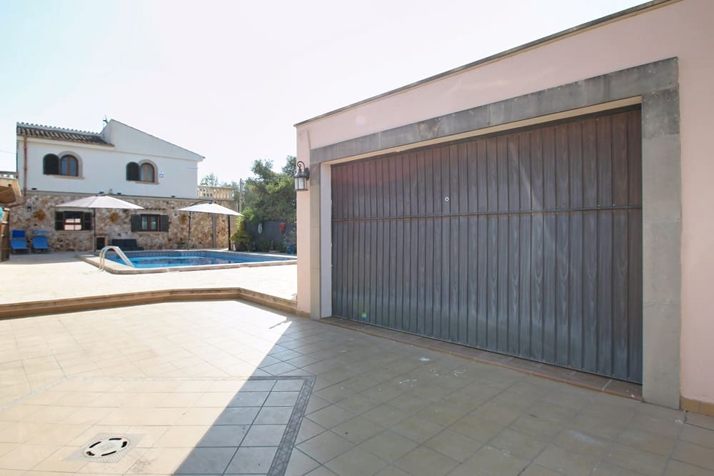 3 slaapkamer Villa te koop in Santanyi met zwembad garage - € 1.195.000 (Ref: 9999028)